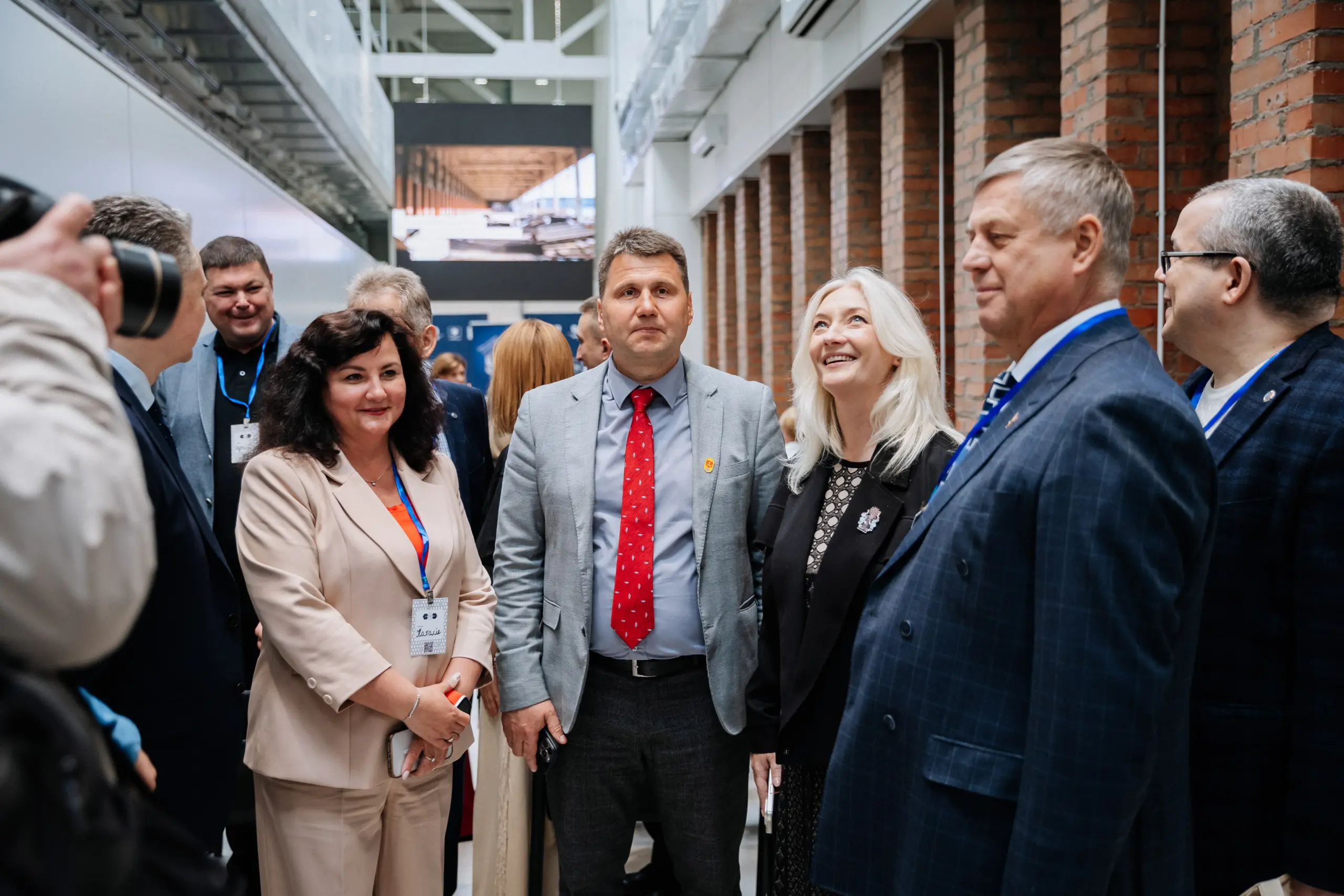 30.05 Opening of the Business Support Center